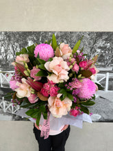 Load image into Gallery viewer, Luxe Pink &amp; Pastel Hatbox
