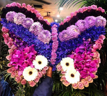 Load image into Gallery viewer, Fresh Flower Butterfly