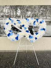Load image into Gallery viewer, Artificial Funeral Double Heart

