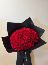 Load image into Gallery viewer, 100 Red Roses - One Hundred Kisses!
