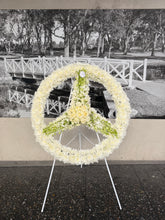 Load image into Gallery viewer, Mercedes Benz Flower Tribute
