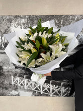 Load image into Gallery viewer, White Lily Bouquet
