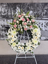Load image into Gallery viewer, St Elizabeth Wreath
