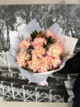 Load image into Gallery viewer, Luxe Pink Rose Bouquet
