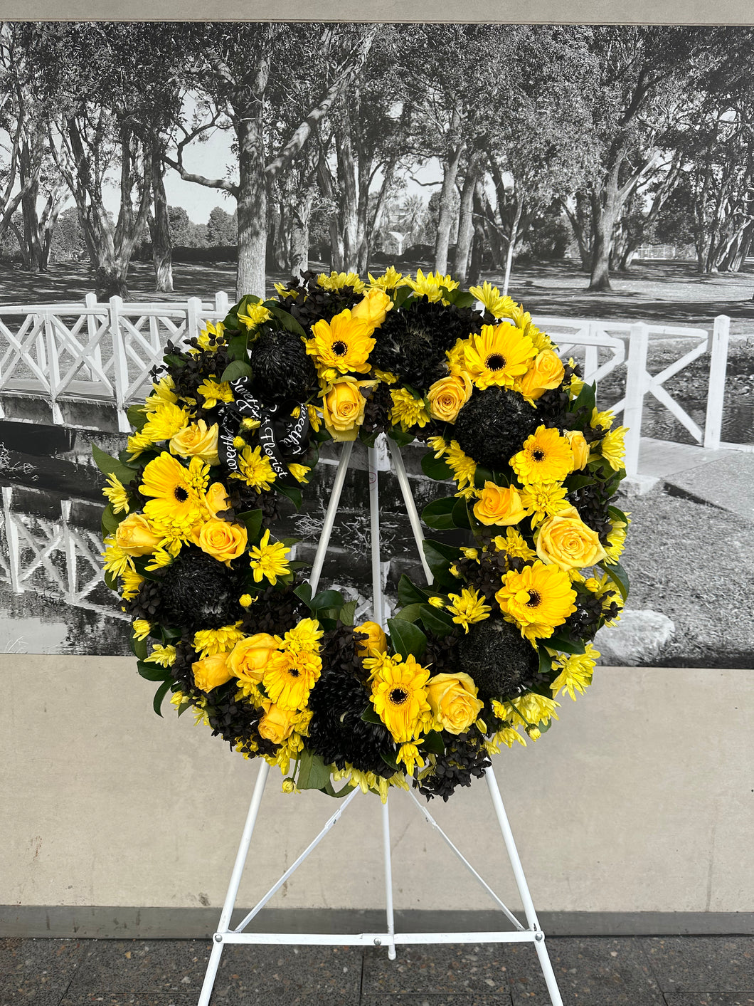 Black & Yellow Wreath