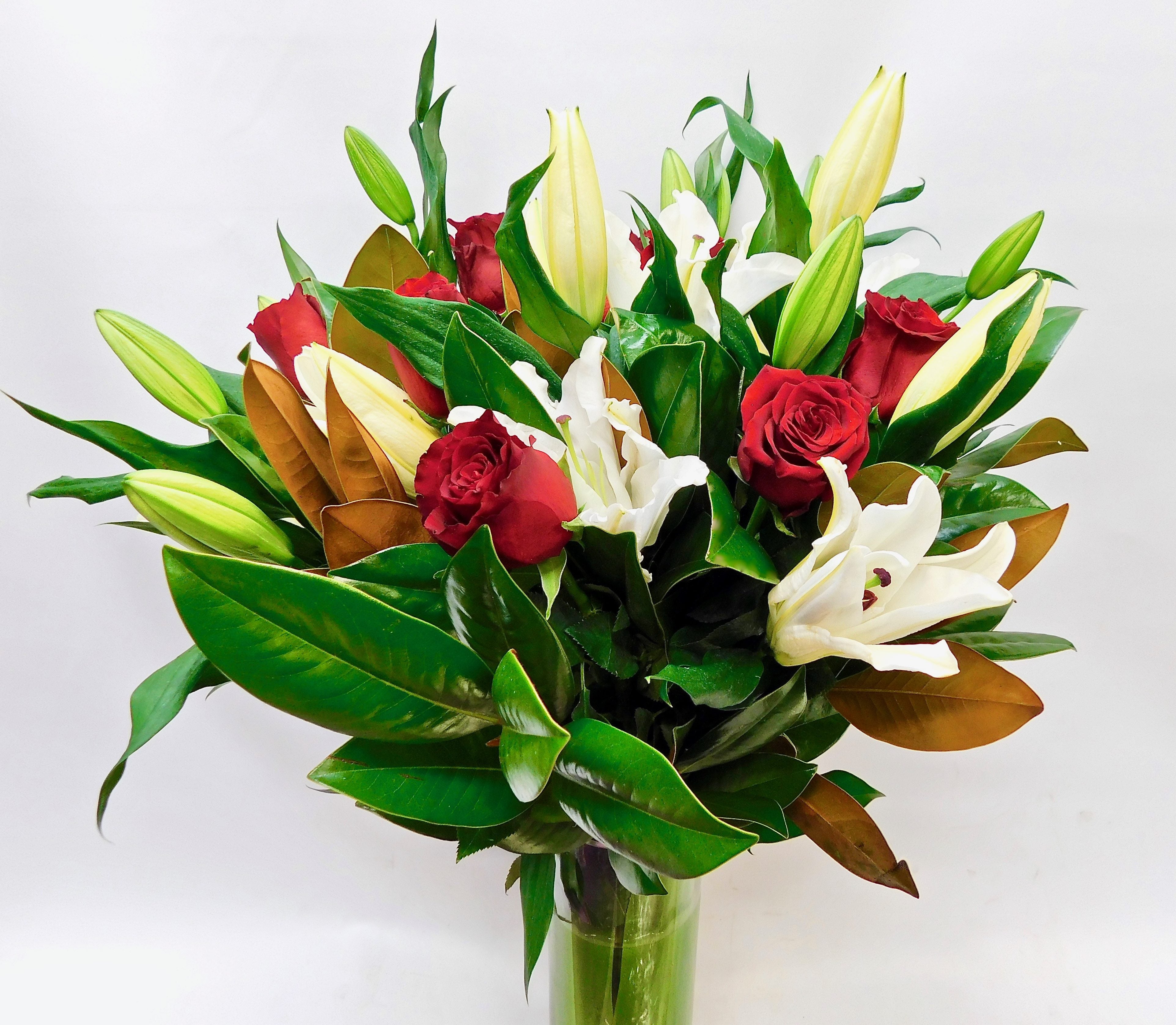 Heartbeat - Red Roses & White Lillies – Sweetheart Florist